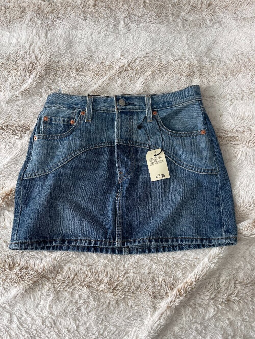 Levi's Icon Western Yoke Denim Mini Skirt size 26